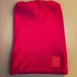 Off-white beanie hat!